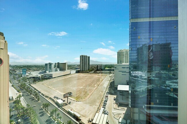 Building Photo - Sky Las Vegas 2107-Stunning 2Bd/2Ba Residence with Magnificent Views