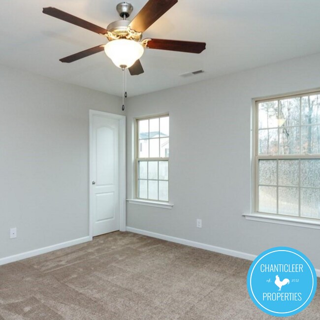 Building Photo - 2424 Kings Cross Ct