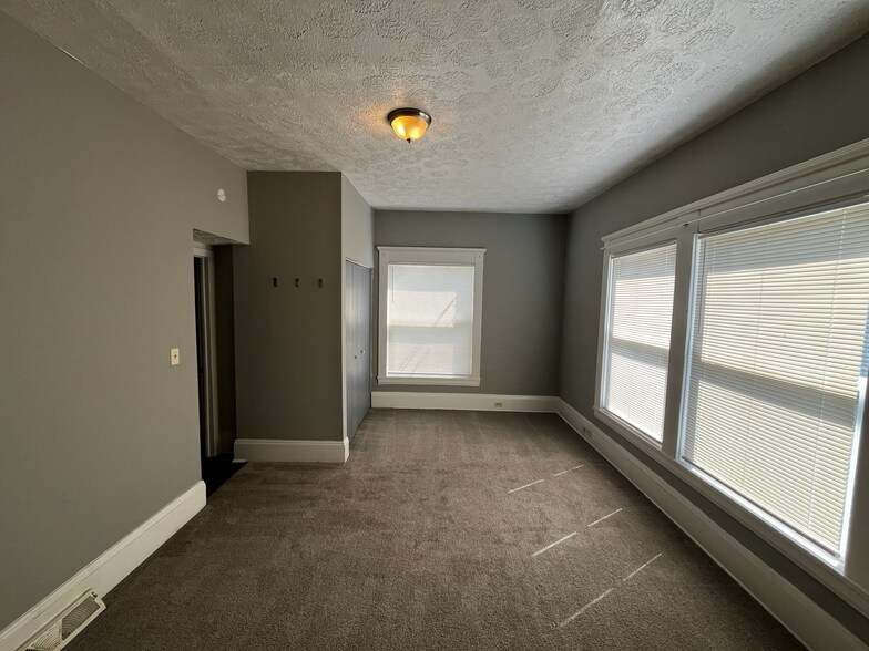 Bedroom 2 - 3231 Scranton Rd