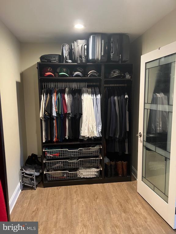 Building Photo - 1542 Crowell Rd