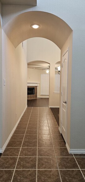 Building Photo - 1117 Caudle Ln
