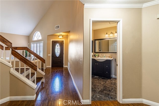 Building Photo - 1430 Tanglewood Dr