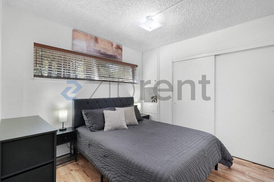 Building Photo - 1168 Herbert Ave