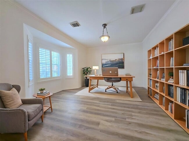 Building Photo - 6415 Taimer Ct