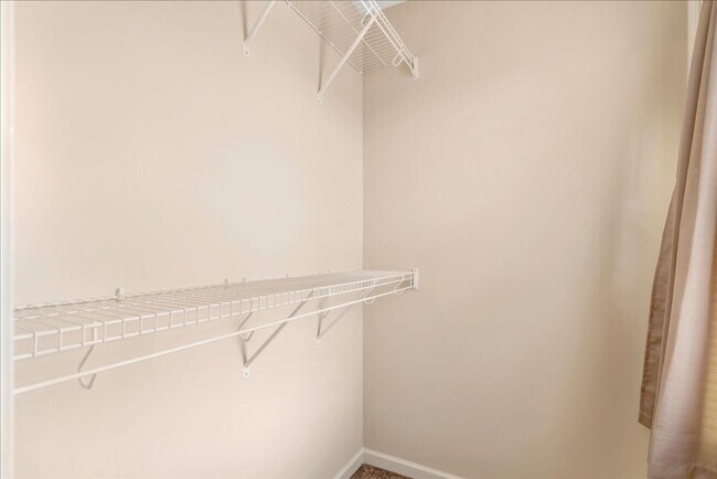 Building Photo - Updated Home with Fenced Yard in Massey Preserve