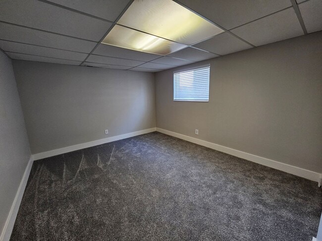 Building Photo - Beautiful 3 Bed/3 Bath Home