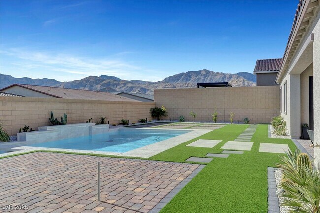 Building Photo - 10851 Mila Lndg Ave