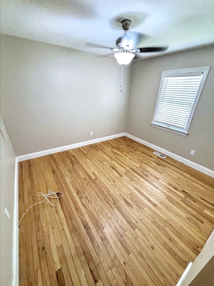 Building Photo - 813 Big Bend Woods Dr