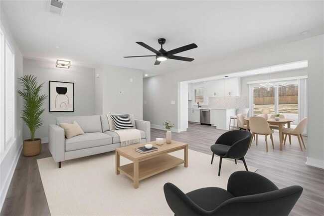 Building Photo - 5109 Dogwood Hills Dr