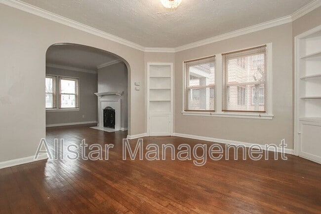 Building Photo - 1533 Genesee Rd