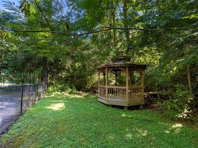 Building Photo - 4475 Harris Trail NW