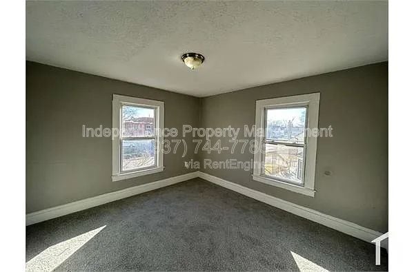 Building Photo - 1813 E 30th St