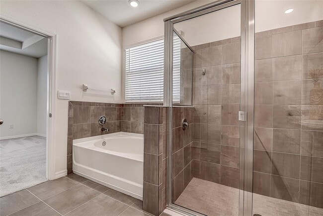 Building Photo - 3624 Autumn Amber Dr