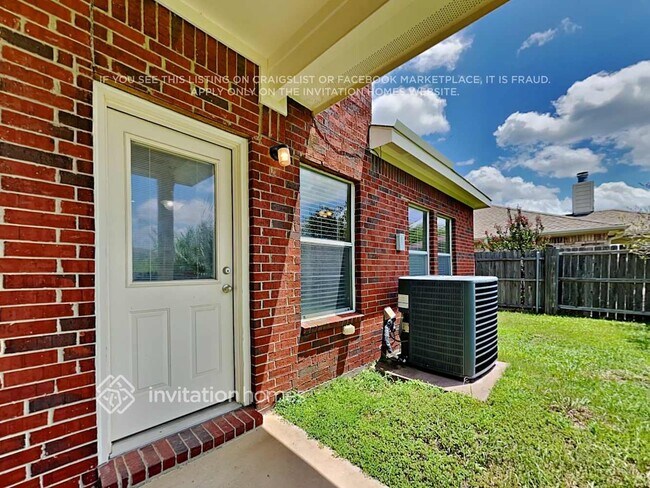 Building Photo - 7471 Gallo
