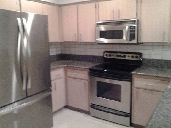 Building Photo - 10602 Whitestone Ct
