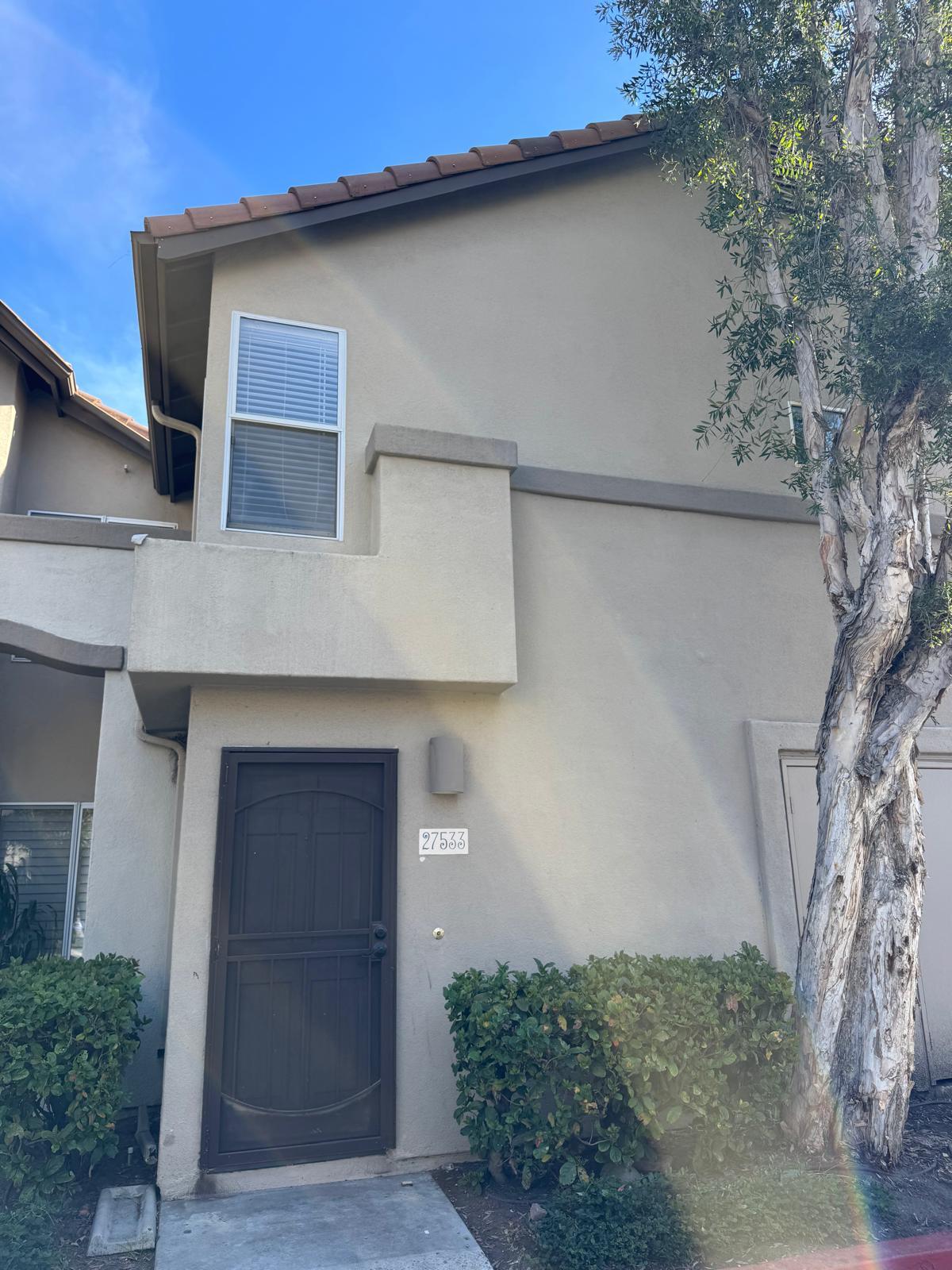 Building Photo - 27533 Calinda