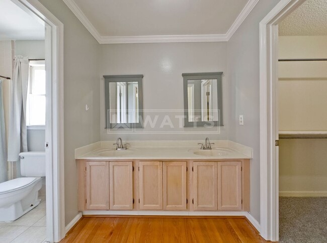 Building Photo - 3314 Sunniroc Cir