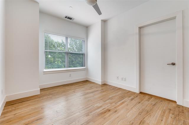 Building Photo - 1828 N Garrett Ave