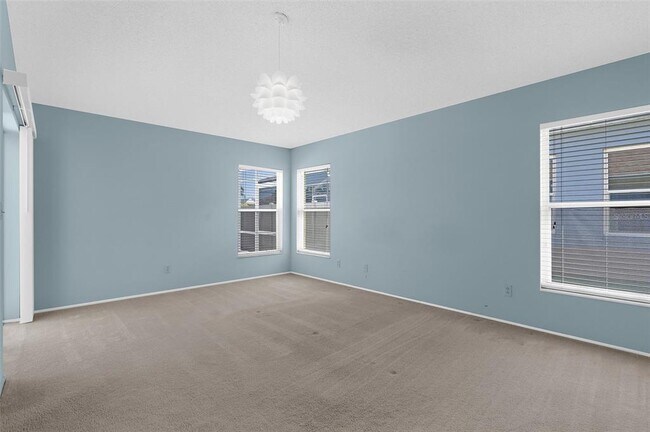 Building Photo - 4515 50th Dr W