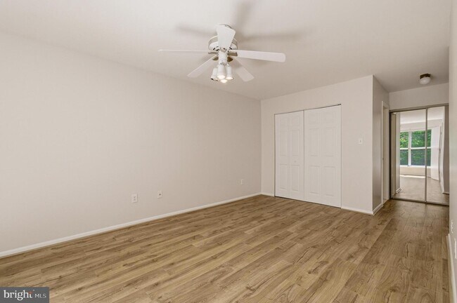 Building Photo - 18036 Rolling Meadow Way