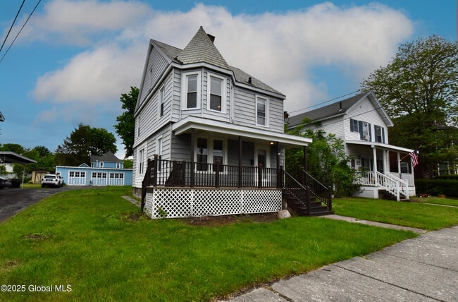 Building Photo - 113 N 3rd Ave