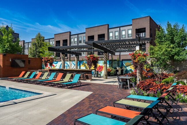 Building Photo - 407 W Rich St