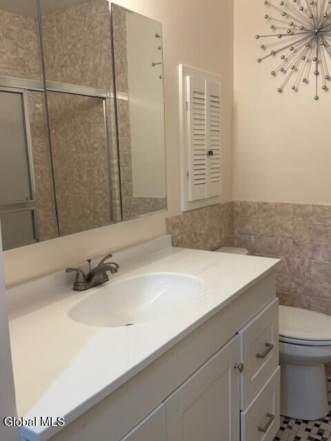 Building Photo - 41 Oakwood Dr