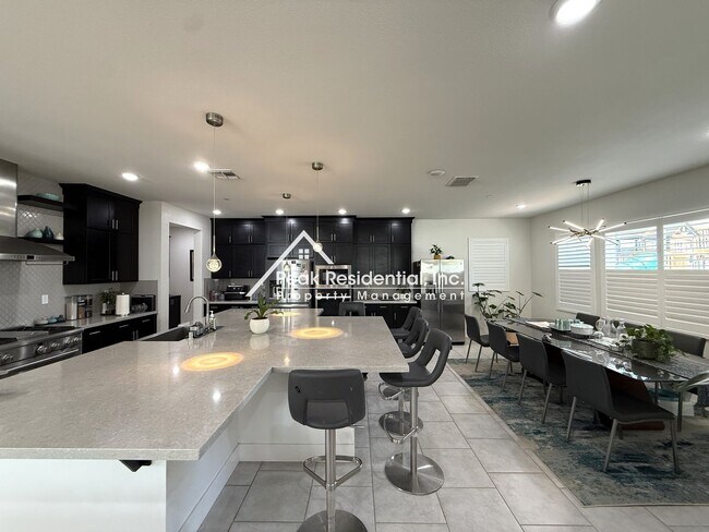 Building Photo - 3535 Heron Ct