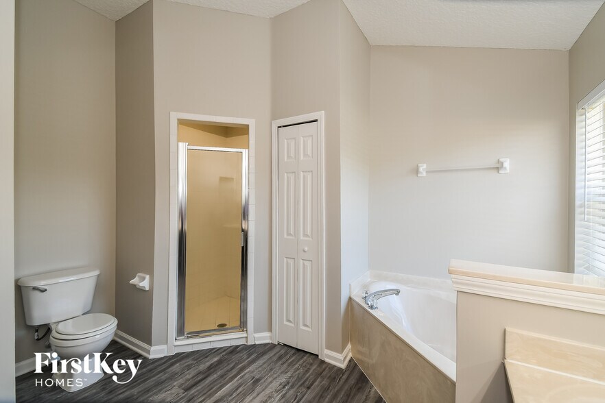 Building Photo - 182 Greenfield Dr