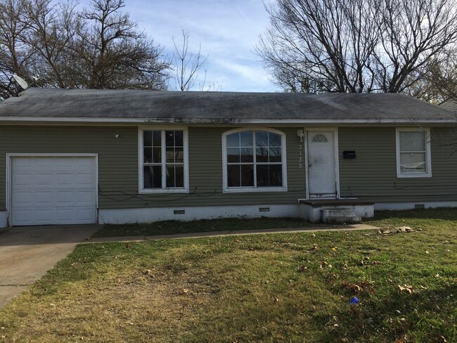 Primary Photo - 3 bedroom plus garage