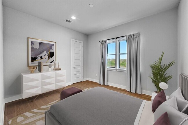 Building Photo - 7200 Cordoba Dr