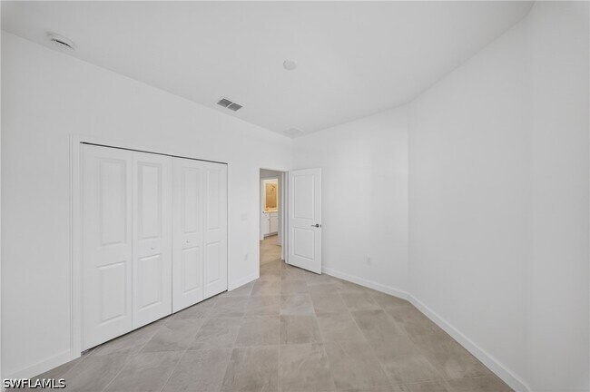 Building Photo - 20559 Hazelnut Ct