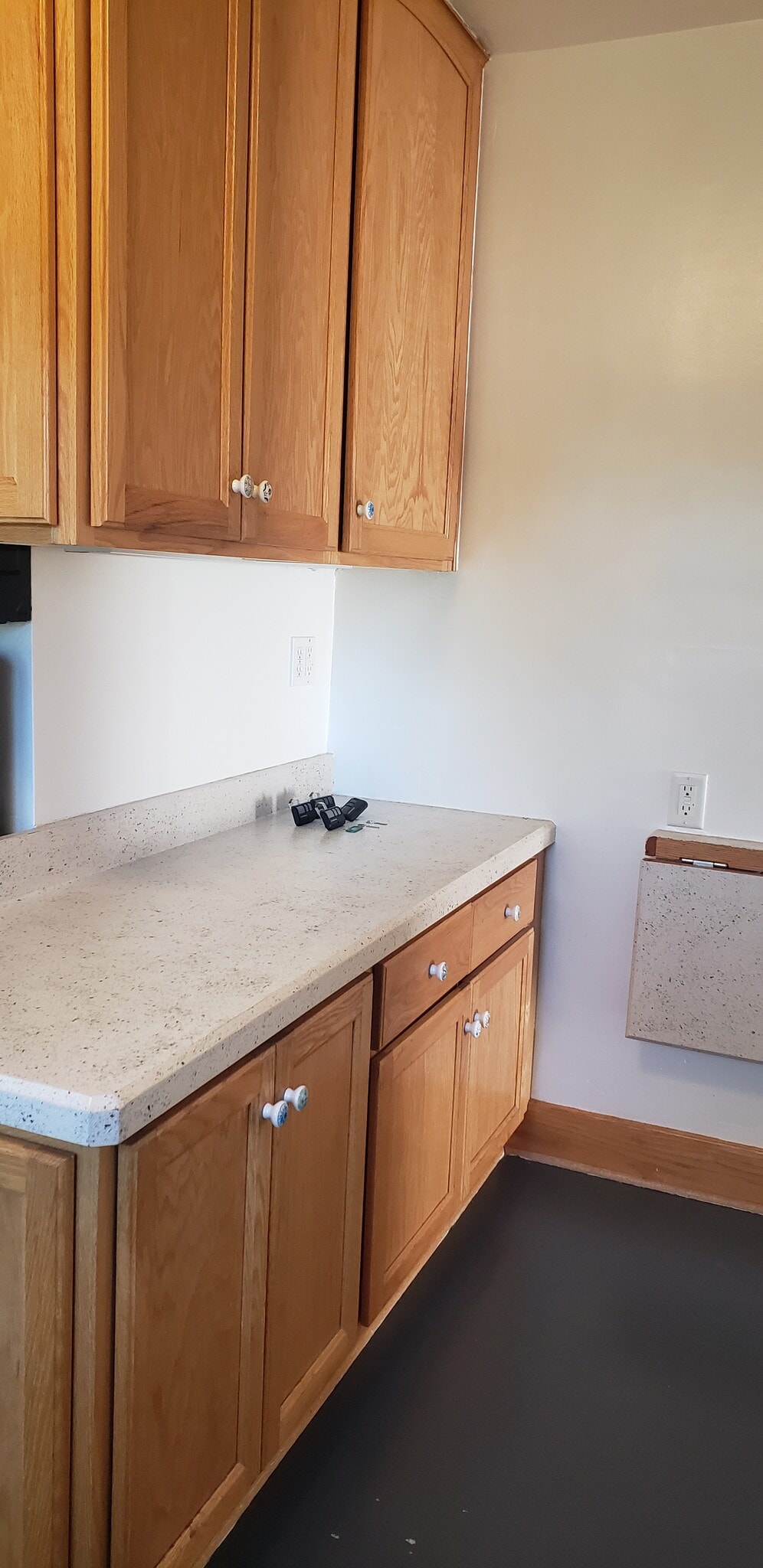 Building Photo - 901 Country Club Ave