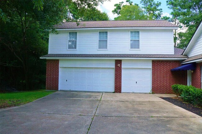 Building Photo - 2429 Chantilly Ln