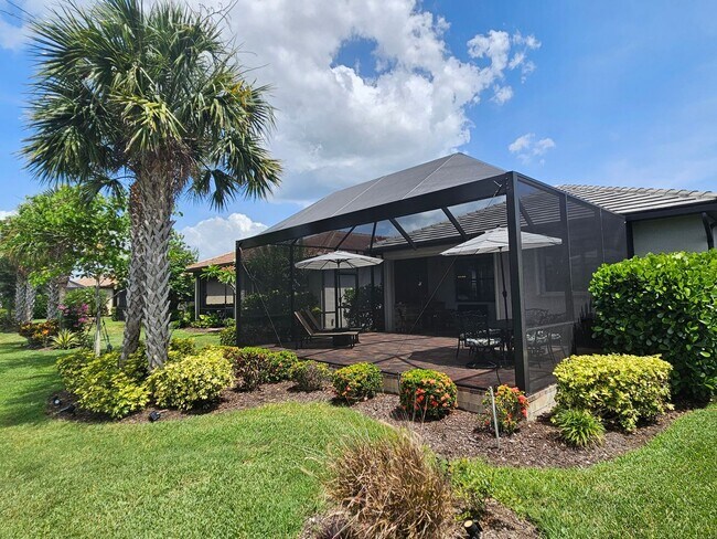 Building Photo - Annual Furnished 2 Bedroom 2 Bathroom with a Flex Room in Island Walk!