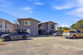 Building Photo - 2705 Windswept Cove