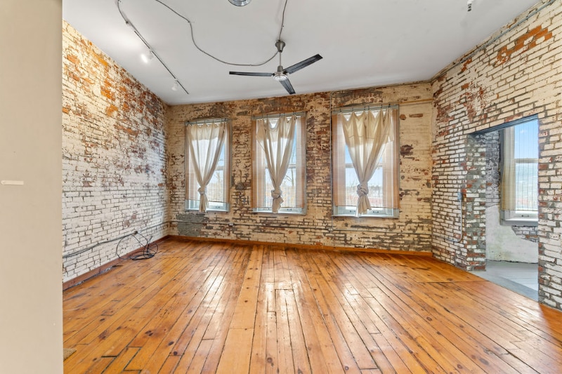 Building Photo - 61 Prospect Ave