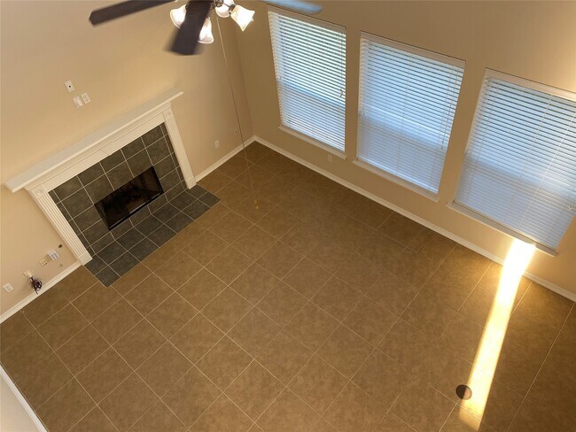 Building Photo - 10930 Reston Point Dr