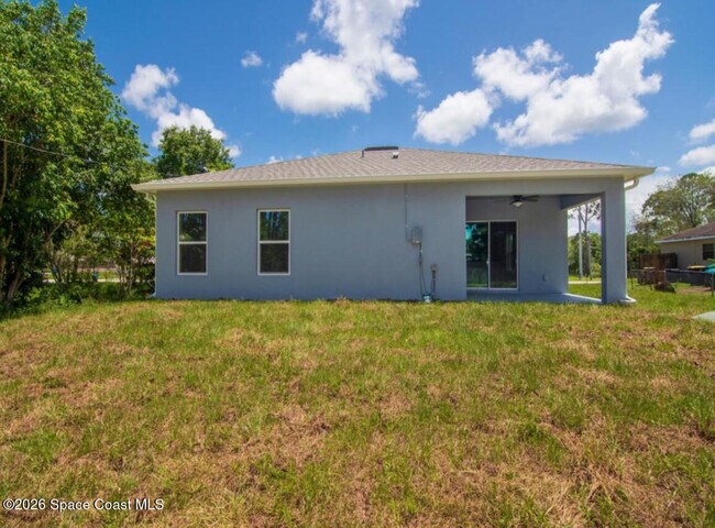 Building Photo - 2401 Jupiter Blvd SW