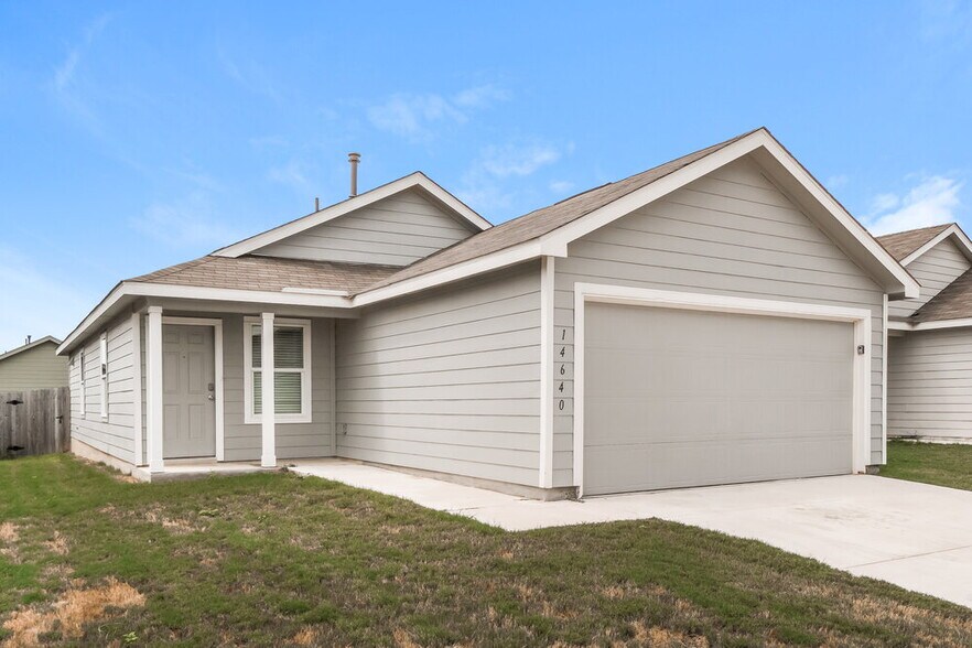Building Photo - 14640 Greenfield Ml
