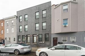 Building Photo - 2515 N Front St