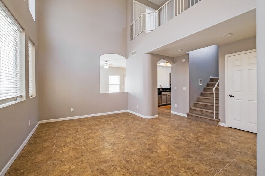 Building Photo - 1349 W Menadota Dr