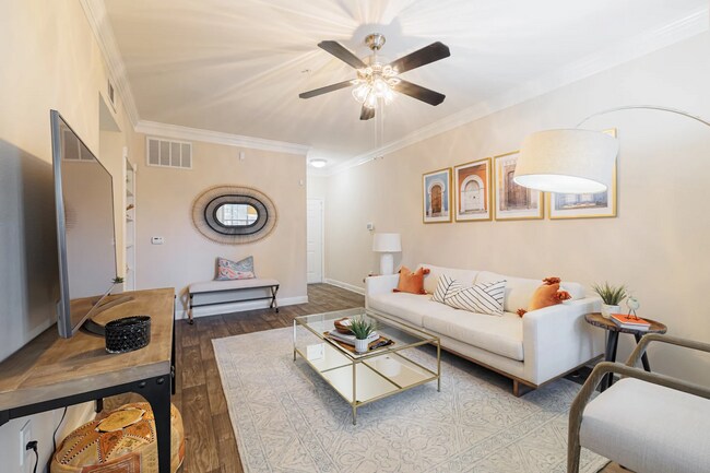 Building Photo - Quiet Luxury Living Just Mins from the Gal...