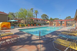 Building Photo - Hesperian Falls Apartments