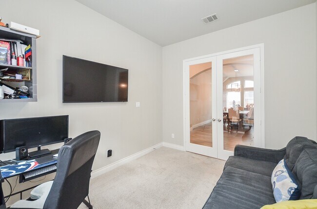 Building Photo - 4515 Primrose Valley Ln