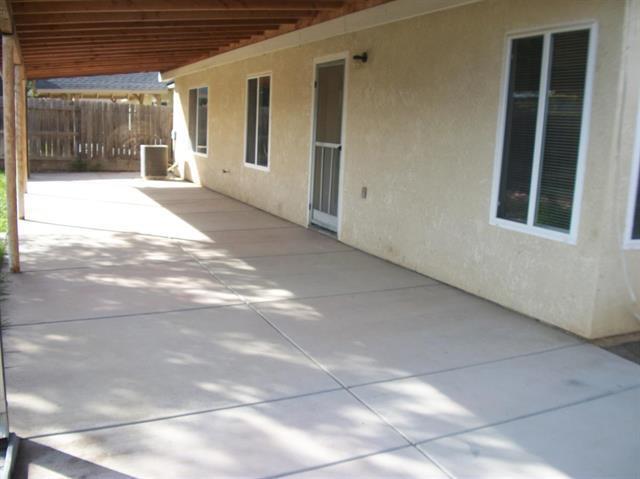 Building Photo - 642 Kensington Cir