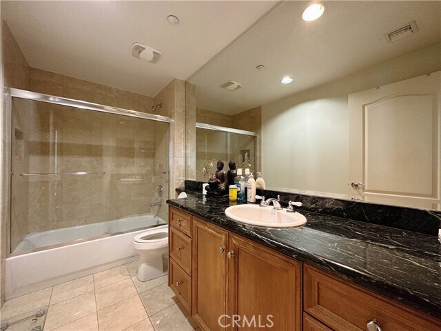 Building Photo - 320 S Willaman Dr
