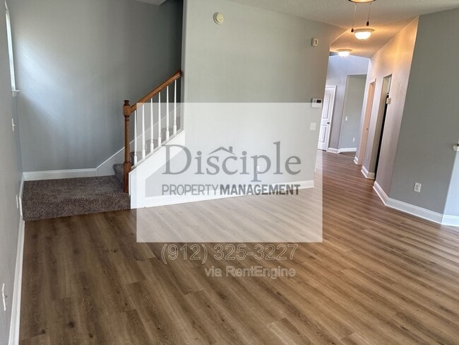 Building Photo - 387 O'Hara Dr