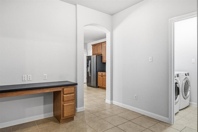 Building Photo - 101 Saddle Ridge Dr