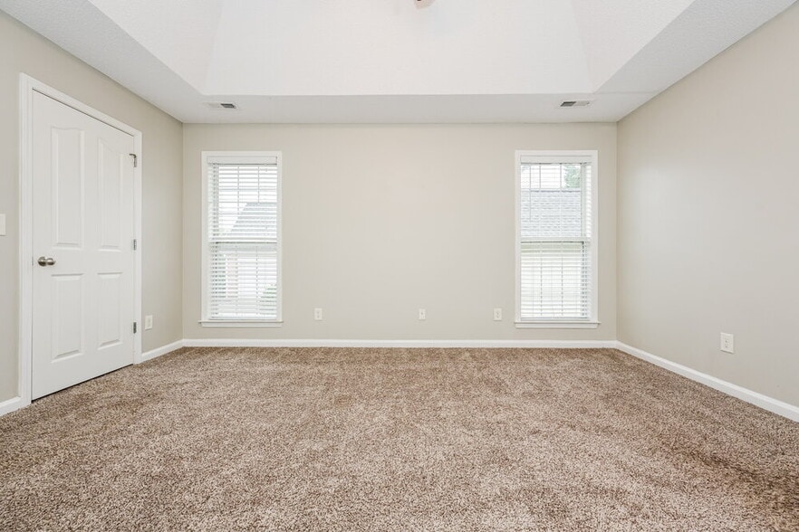 Building Photo - 361 Vista Creek Dr